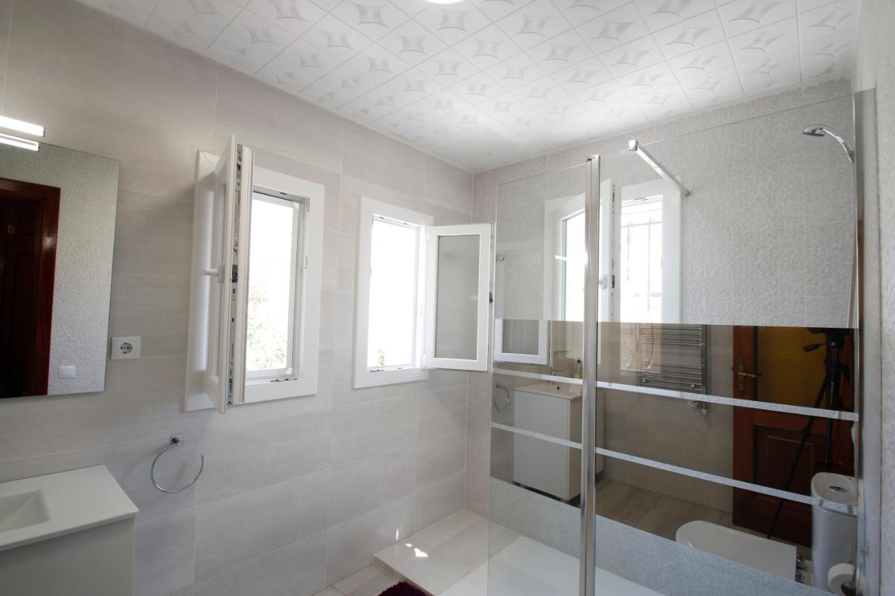 Villa Gladiols Кембрилс Екстериор снимка